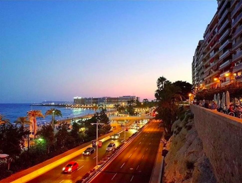 Lovely, New, Bright 3 Mins To Beach Apt 105 Sq Meters Alicante Zewnętrze zdjęcie