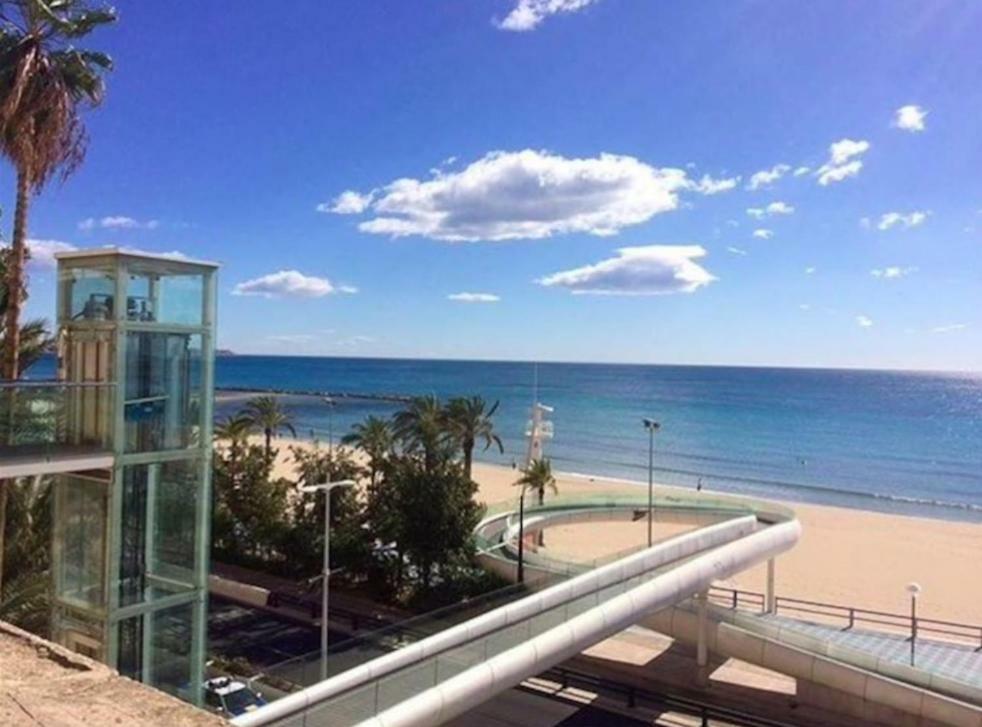 Lovely, New, Bright 3 Mins To Beach Apt 105 Sq Meters Alicante Zewnętrze zdjęcie